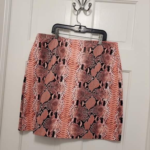 Endless Rose Snakeprint Faux Leather Mini Skirt Size XL - Picture 1 of 7